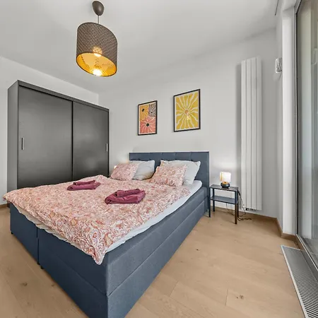 Eurovea Tower - The First Skyscraper In Slovakia Apartman Pozsony