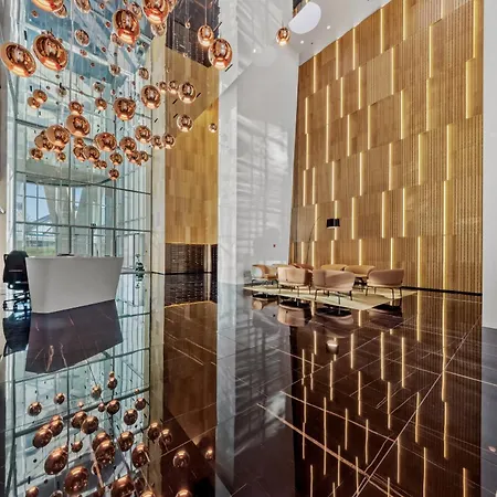 Апартаменти Eurovea Tower - The First Skyscraper In Slovakia *