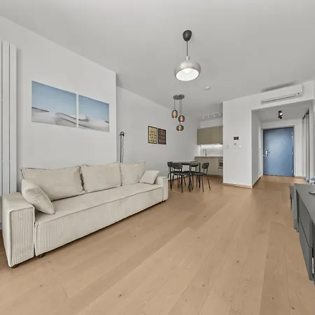 Apartman Eurovea Tower - The First Skyscraper In Slovakia