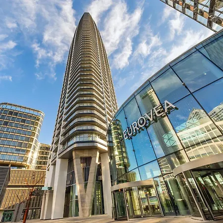 Apartman Eurovea Tower - The First Skyscraper In Slovakia Pozsony