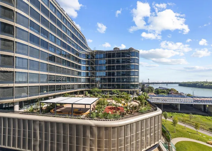 Eurovea Tower - The First Skyscraper In Slovakia Apartament