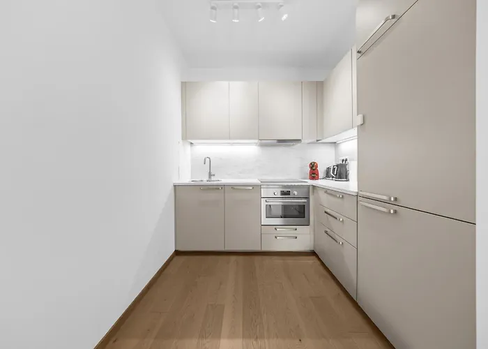 Eurovea Tower - The First Skyscraper In Slovakia 아파트 *