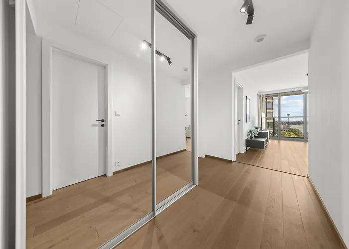 Eurovea Tower - The First Skyscraper In Slovakia Apartament *