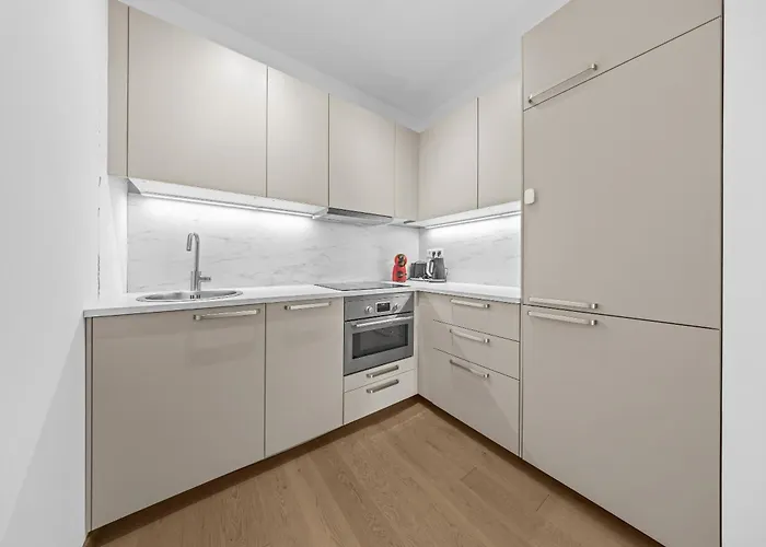 Eurovea Tower - The First Skyscraper In Slovakia Apartament