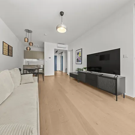 Eurovea Tower - The First Skyscraper In Slovakia דירה ברטיסלאבה